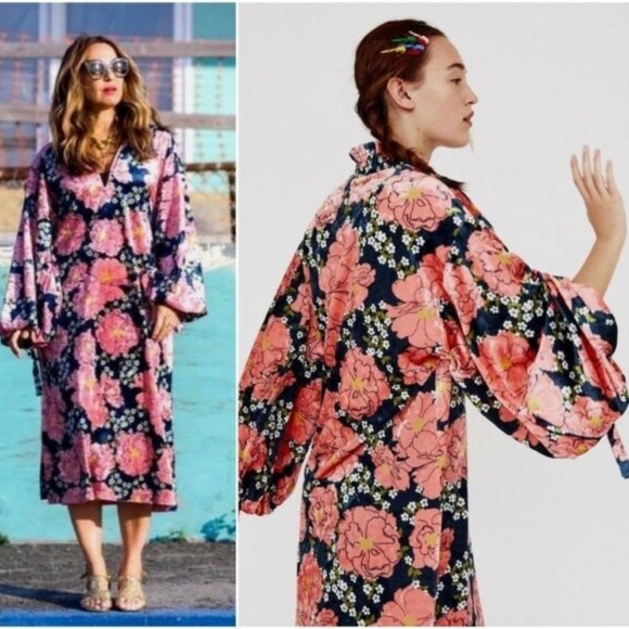 Zara Dresses & Skirts - Zara Floral Velvet Dress
